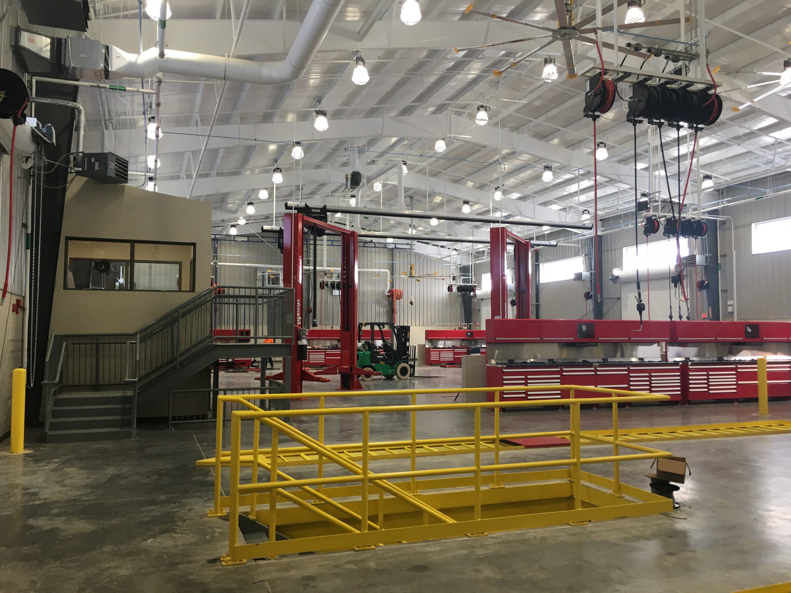 University of Alabama Automotive Services Building University of Alabama Automotive Services Building